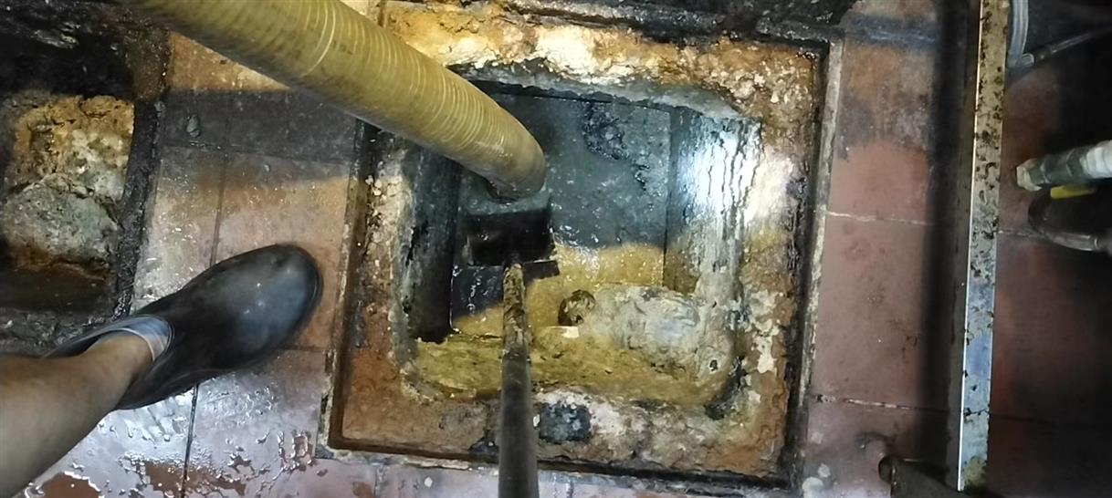 乌烈镇化油池清理-污水池清掏